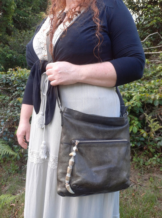 Grey Full Grain Leather Handbag with Roe Deer Antler Accessories